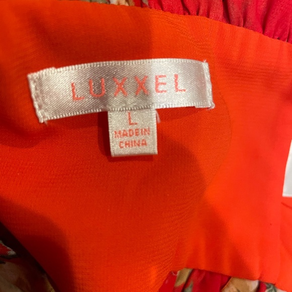 Luxxel 2 Piece Floral Bandeau and Maxi Skirt Set - Picture 4 of 5